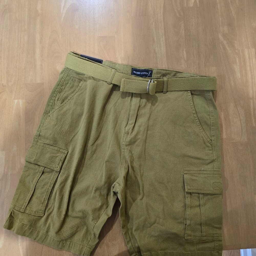 Wicked Stitch Mens Flex Fabric Cargo Shorts Belted Stretch Tan Pockets Sz 38 NWT